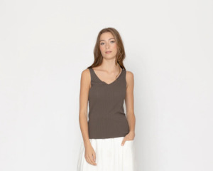 Two By Two: Two By two Varia Top-Coffee