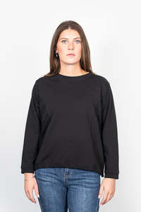 STUDIO SWEATER
