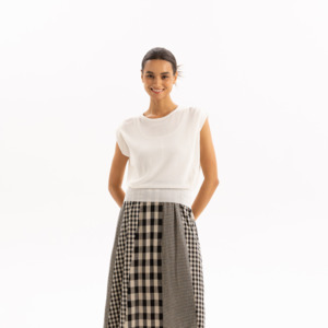 New Arrivals: TERESA TOP-WHITE