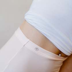 Moderate Absorbency: High-rise - moderate protection