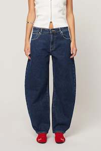Jeans: 95 Barrel Jean Tara