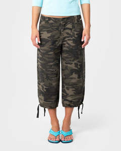 Womens: Cameron Camo Low Rise Relaxed Capri Pant