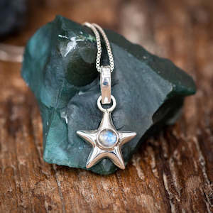 Labradorite: Star Labradorite Necklace
