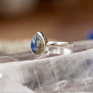 Labradorite Tear Ring