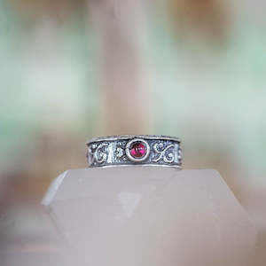 Toe Rings: Garnet Toe Ring