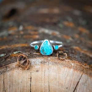 Turquoise: Triple Turquoise Ring