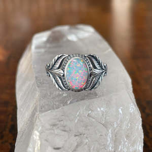 Opals: White Opal Leaf Ring