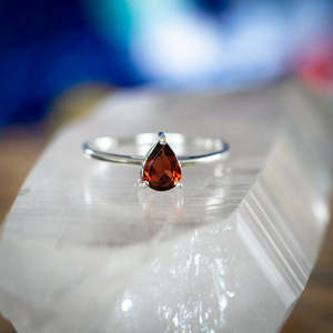 Garnet: Dainty Tear Garnet Ring