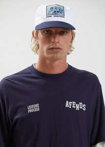 Garage Sale: Max Relax - Hemp Retro Fit T-Shirt - Navy