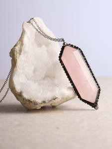 Crystals Necklaces: Solder Double Point Pendant