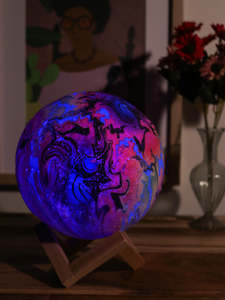Decor: Groovy Lamp With Remote