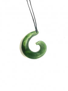 Authentic Pounamu: Matau -N2017RG9