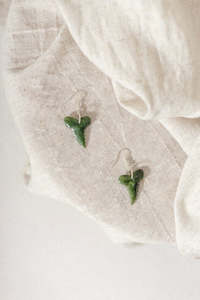 Jewellery: Niho Pounamu