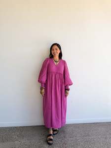 Kōrewa Dress Pink