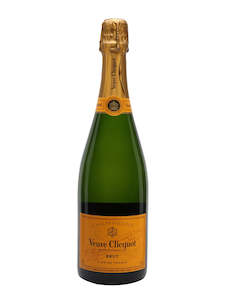 Champagne: Veuve Cliquot Magnum (1.5l) Brut NV Champagne, France