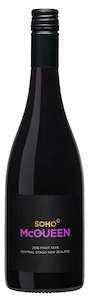 Pinot Noir: SOHO McQueen Pinot Noir 2021, Central Otago