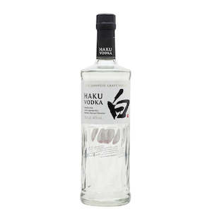 Vodka: Haku Rice Vodka 700ml, Japan