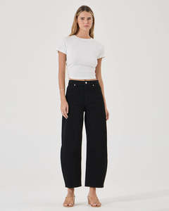 Gigi Barrel Denim Jeans - Jet Black