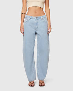 Womens Jeans: 95 Kendall Barrell Denim Jeans Light Vintage Blue - Light Vintage Blue