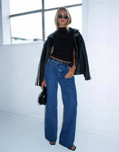 Abrand: 99 Bella Low Baggy Jeans - Mid Blue