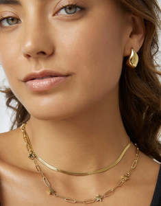 Delphine Gold Earrings - Gold