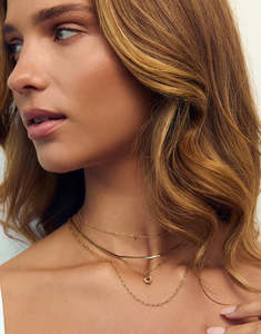 Shayla Gold Snake Chain Necklace - Gold