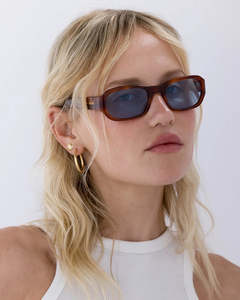 Lu Goldie: Jordyn Sunglasses - Chestnut