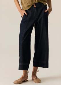 Pol: Pol Carsen Crop Pant - Dark Wash