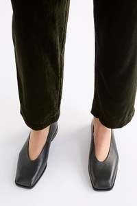 Footwear: Elk Feldde Flat - Black