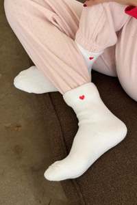 Le Bon Shoppe Socks: Le Bon Shoppe EMBROIDERED CLOUD SOCKS -WHITE + HEART