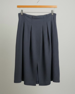 Wanda Harland Preloved: PRELOVED Kloke Skirt - Navy Large
