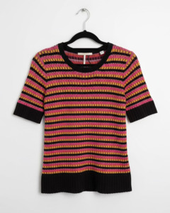 Wanda Harland Preloved: PRELOVED Scotch and Soda Knit Top - size M