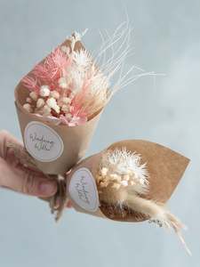 Bouquets: Wandering Willow's Party Favors: Mini Posies