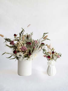 Vase Arrangements: BUNDLE: Valentine's Amour Vase Combo