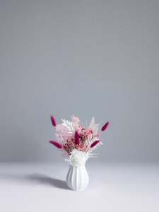 Vase Arrangements: Berry Kiss Mini Vase