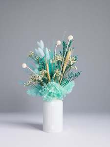 Vase Arrangements: Ocean Lace Vase