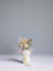 Vase Arrangements: Mother's Day Sweetheart Mini Vase - Limited Edition