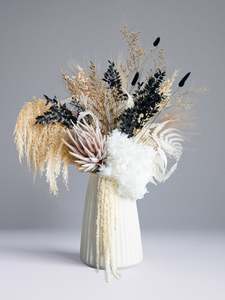 Vase Arrangements: Onyx Bloom Large Vase Arrangement