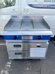 Sale: Blue Seal Evolution Series EP516-RB - 900mm Electric Griddle Refrigerated Base With Warranty