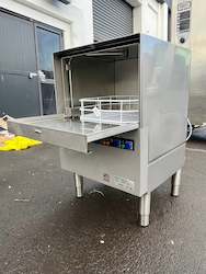 Commercial Dishwasher: Starline XG Undercouter Glasswasher With Warranty