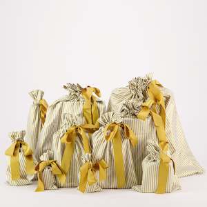 Reusable Gift Bags: Gold Stripes (Reusable Gift Bag Set)
