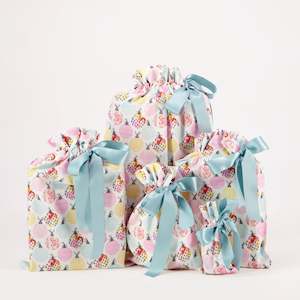 Reusable Gift Bags: Festive Fun (Reusable Gift Bag Set)