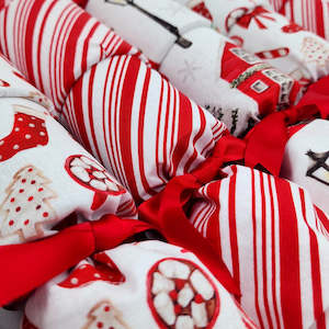 Reusable Christmas Crackers: Mixed Lollies (6 Reusable Christmas Crackers)