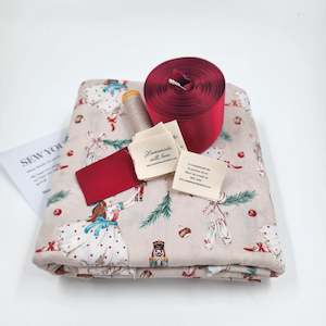 Nutcracker Clara Tanzt (SYO Reusable Gift Bag Set)