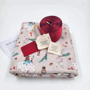 Nutcracker Clara Tanzt (SYO Reusable Gift Bag Set)