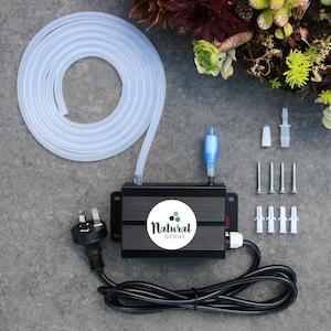Spa Pools And Baths: Spa ozone generator