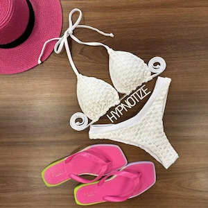Bikini: Bikini Andrieli Mark Off