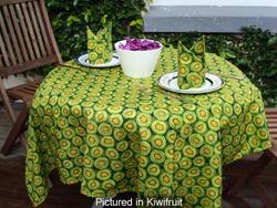 Kiwifruit cafe set - tablecloth &amp. Napkins