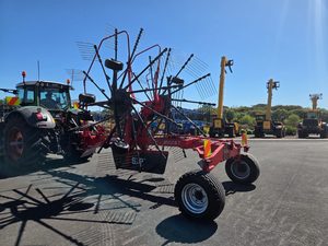 Products: SIP Star 850 Swather - Webbline