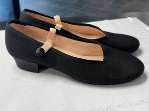 Bloch Charactor shoes 芭蕾考级性格鞋 WE DANCE SCHOOL